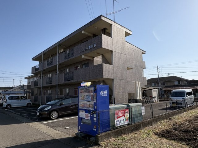 アーバンステイ森川　B棟の外観