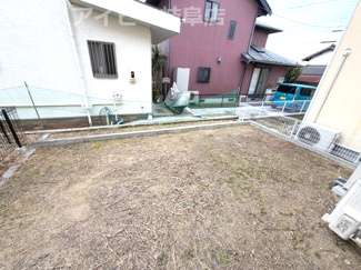 【庭】 | 稲沢市矢合町築４年の中古住宅登場です♪お車スペース3台以上可能！南側にお庭スペースもあります♪ | 稲沢市矢合町築４年の中古住宅登場です♪お車スペース3台以上可能！南側にお庭スペースもあります♪