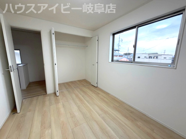 【洋室】の画像