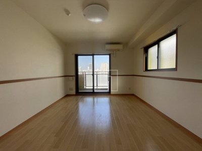 【居間・リビング】 | アーバンステージ安堂寺Ⅱ | アーバンステージ安堂寺II　洋室