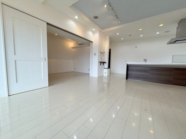 ザ・グランドビュー・オオサカの居間・リビング