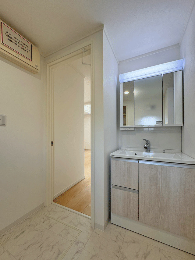 セルコホーム旧施工♪錦ケ丘3丁目の独立洗面台