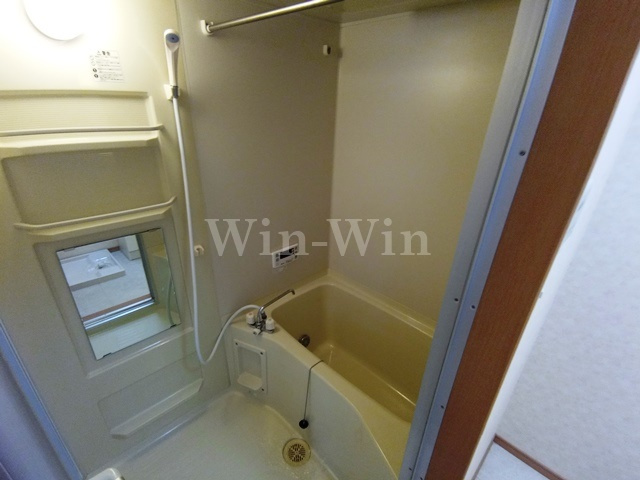 ニューパンサヴァレーの浴室|イメージ（同建物内別部屋の写真です）