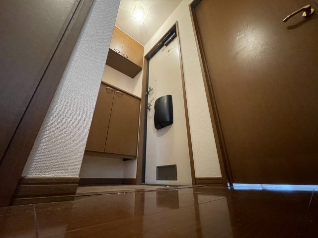 サニーウェルBの玄関|高崎、前橋のお部屋探しはエンドスケープまで！お客様の理想お聞かせ下さい♪