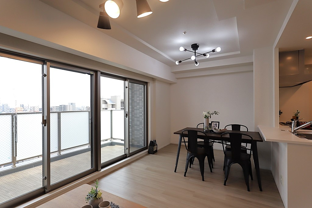 ～ペットと暮らせるマンション～エスリード小阪プライムプレイスの居間・リビング