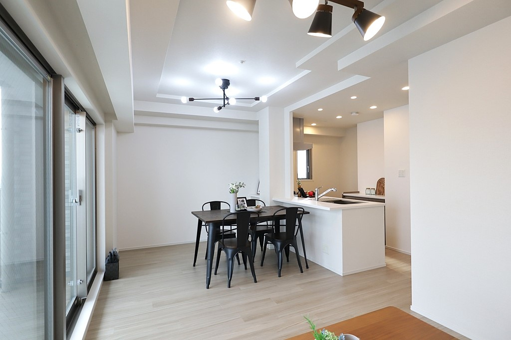 ～ペットと暮らせるマンション～エスリード小阪プライムプレイスの居間・リビング