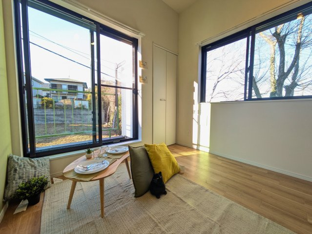 chalet　涼風テラスの洋室|落ち着いた色調の洋室です