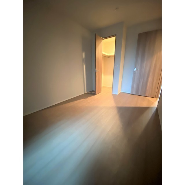 ザ・パークハウス津田沼奏の杜カームレジデンスの居間・リビング|2025年12月撮影