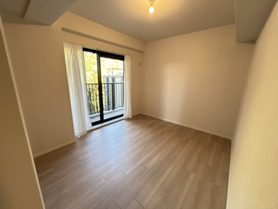 【洋室】 | コスモ西宮山手 | コンパクトで使いやすい洋室です