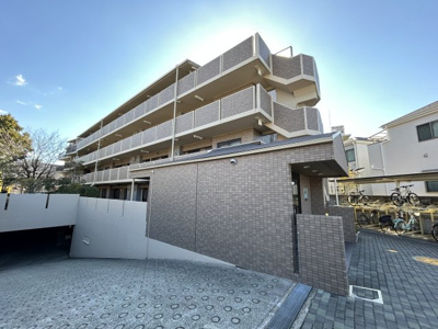 【外観】 | コスモ西宮山手 | 外観は落ち着いています