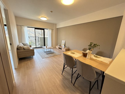 【居間・リビング】 | コスモ西宮山手 | リビングです