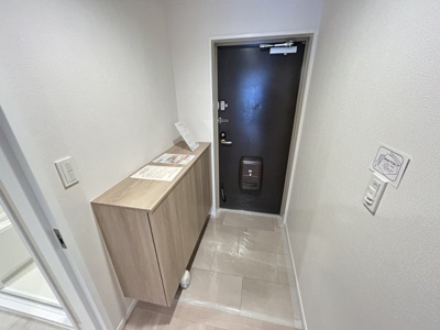 【玄関】 | コスモ西宮山手 | きれいな玄関です