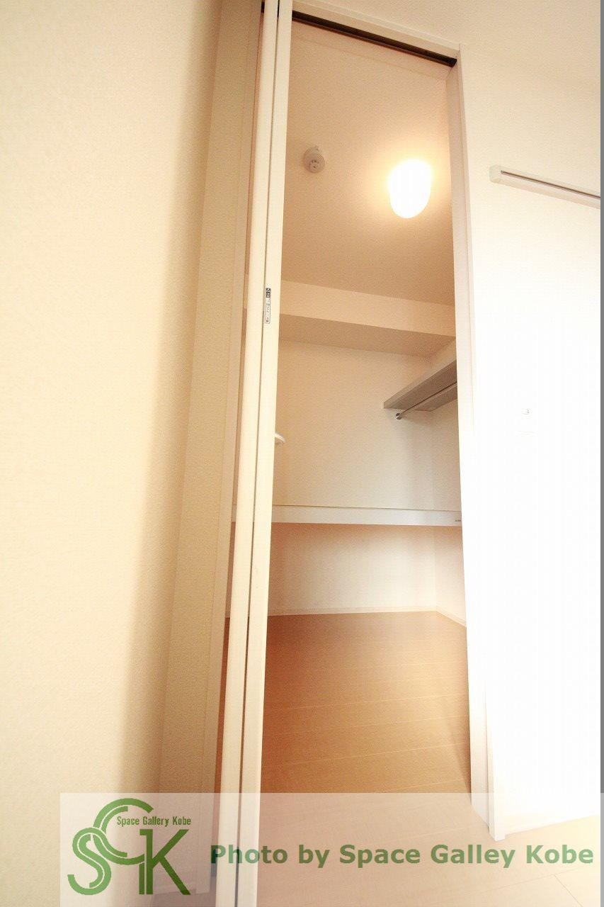 サンライズミナミの収納|※お部屋により仕様が異なる場合があります。
