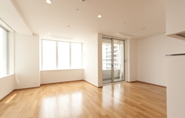 グランドターミナルタワー本八幡の居間・リビング|※写真は同タイプ住戸です。