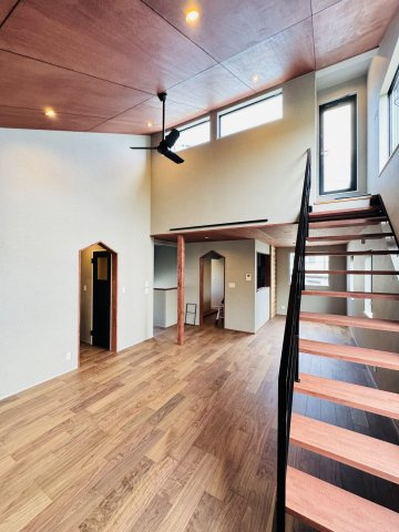 The CABIN AKABANE ― 空を楽しむ、大人のデザイナーズハウス ―の独立洗面台|同社施工事例