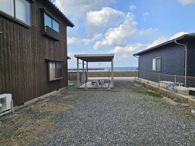 【庭】 | 東伯郡琴浦町赤崎中古戸建て