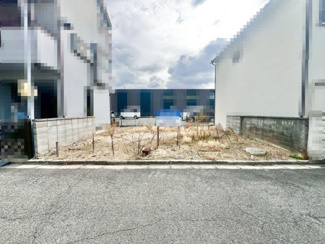 【外観】 | 東助松２丁目　売土地 | 土地間口約8.2ｍ！幅広い間口は、家全体の印象を大きく良くし、高級感を演出しますよ♪