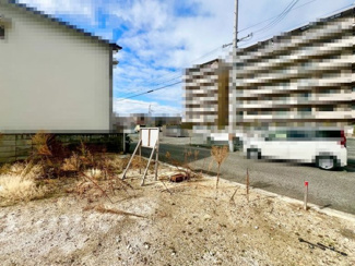 【外観】 | 東助松２丁目　売土地 | 現況更地につき解体費用が掛かりませんよ！