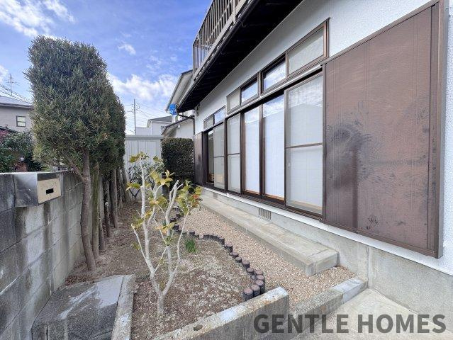 早良区田村4丁目の庭