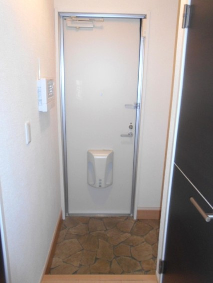 サニーコートの玄関