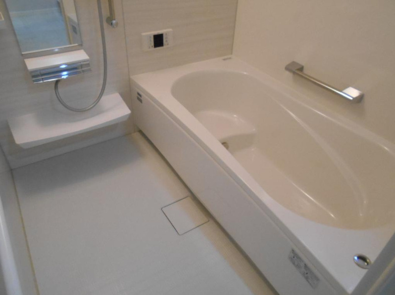 東大阪市中石切町2丁目　中古戸建（未入居）の浴室