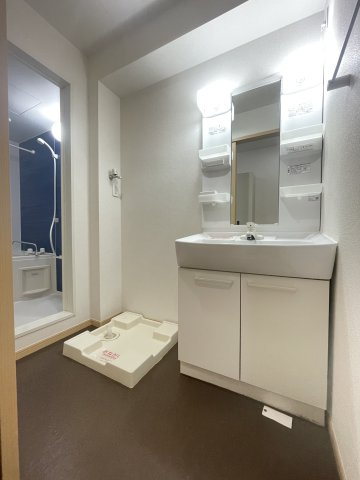 ティファーレ　Ⅲの洗面所