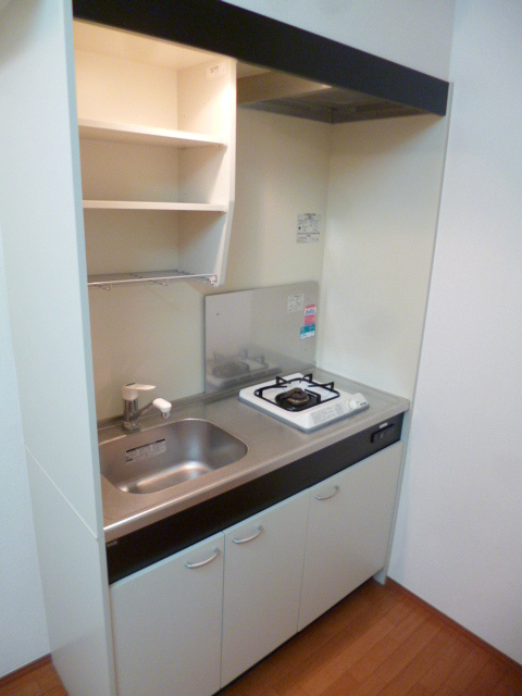 カーサＫのキッチン|★ガスキッチン★　★まな板も置けます♪