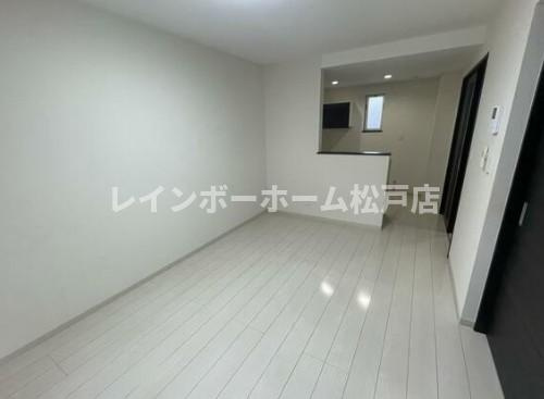 特典：仲介手数料が半額です!!