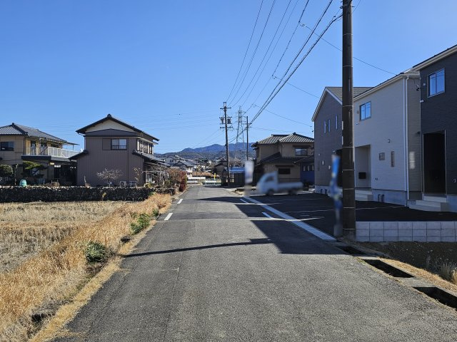 瑞浪市下沖町第３の前面道路含む現地写真