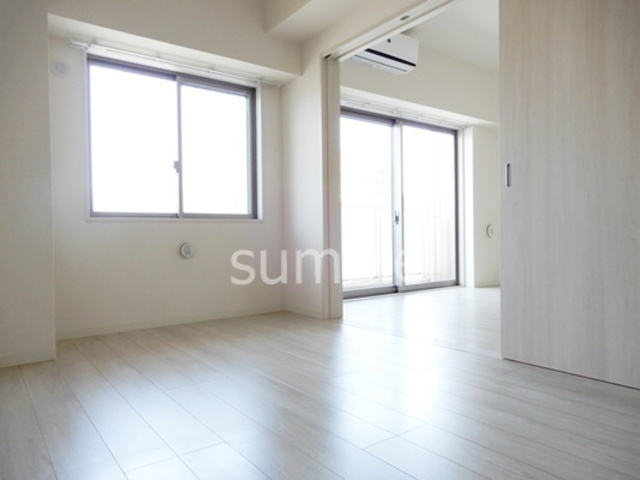 アンシャンテ大宮の洋室|優しい陽当たりです。