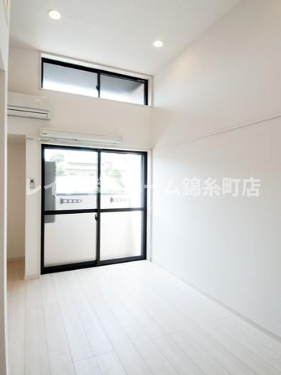 サンクマーレ稲毛の居間・リビング