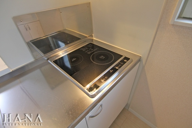 エムフラッツ新里のキッチン