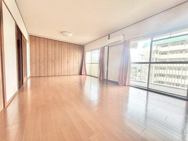 【洋室】 | 山科団地D棟