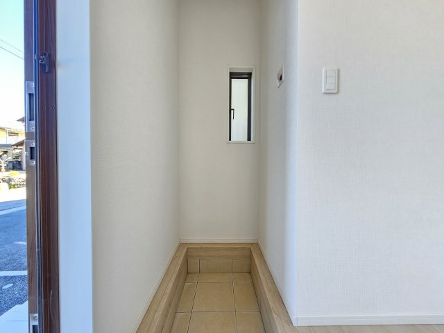 瑞浪市下沖町第３の玄関|玄関収納スペース