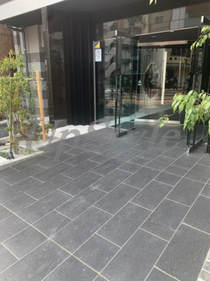 【エントランス】 | ステージグランデ台東根岸アジールコート