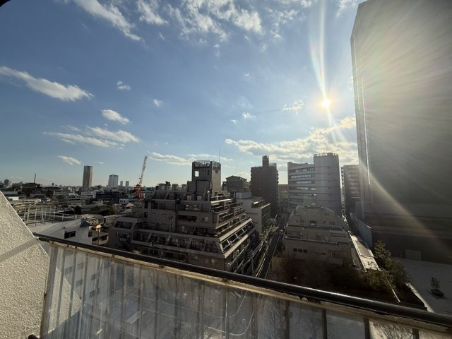 秀和第二南平台レジデンスの展望|南側バルコニーからの眺望。