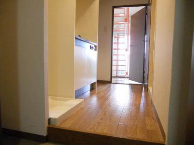 マイア松本の内装|玄関から