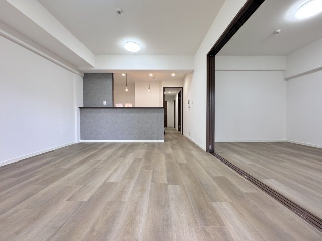 ロワールマンション西公園東の居間・リビング