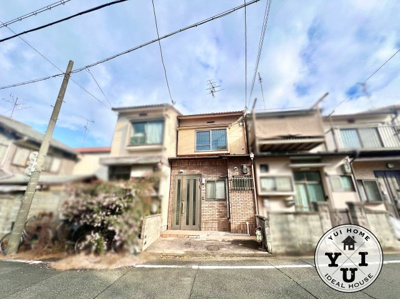 【外観】 | 伏見区鑓屋町　中古戸建 | 最寄り駅は京阪『墨染駅』徒歩5分です。近鉄『伏見駅』へも徒歩7分でアクセスできます。