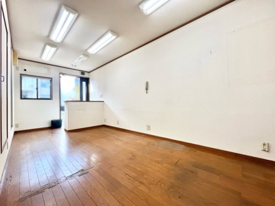 【洋室】 | 伏見区鑓屋町　中古戸建 | 【事務スペース】