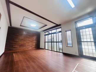 【居間・リビング】 | 千葉市稲毛区小中台町　中古戸建　稲毛駅