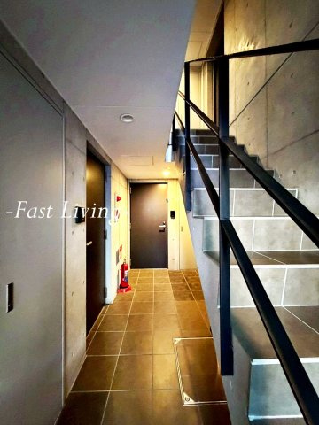 ミリアレジデンス早稲田山吹町のロビー