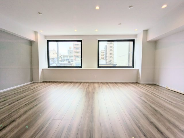 ディアハイム浅草の外観