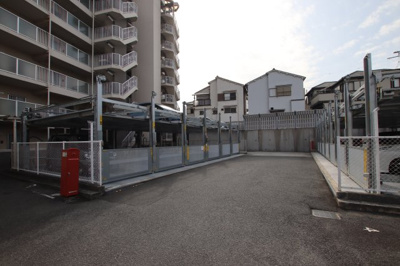 【駐車場】 | サンシティ泉ヶ丘