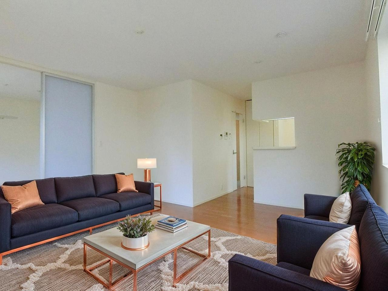 プラネットの居間・リビング