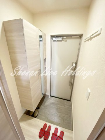 D’s Bless横須賀Ⅱの玄関|大型シューズボックス付き♪次世代型のカードキー