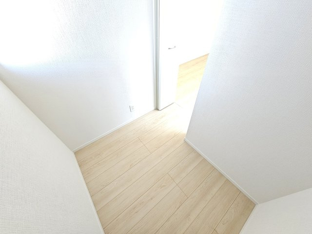 瑞浪市下沖町第３の洋室|２階洋室５．２帖内ウォークインクローゼット２帖