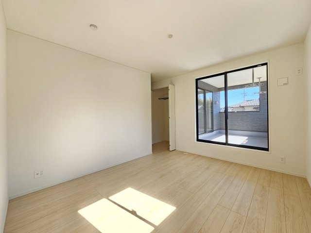 瑞浪市下沖町第３の洋室|２階洋室８帖