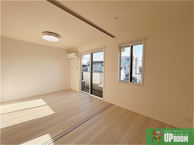 ウィスタリアの居間・リビング