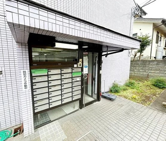 【エントランス】